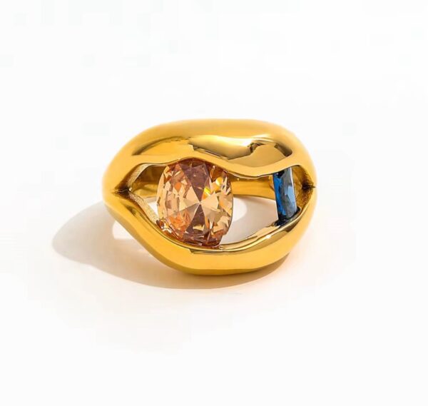 Zaha Ring